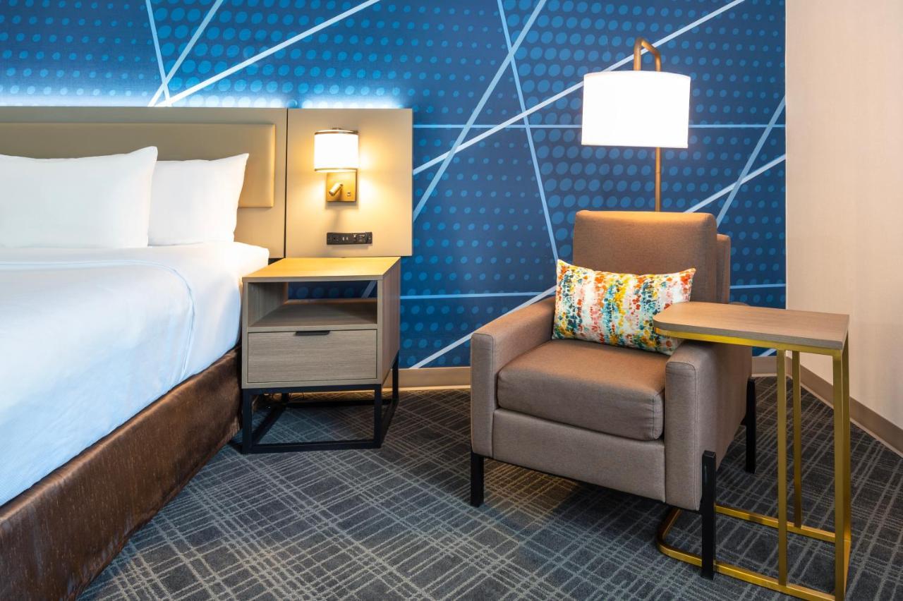Comfort Inn & Suites Бари Екстериор снимка