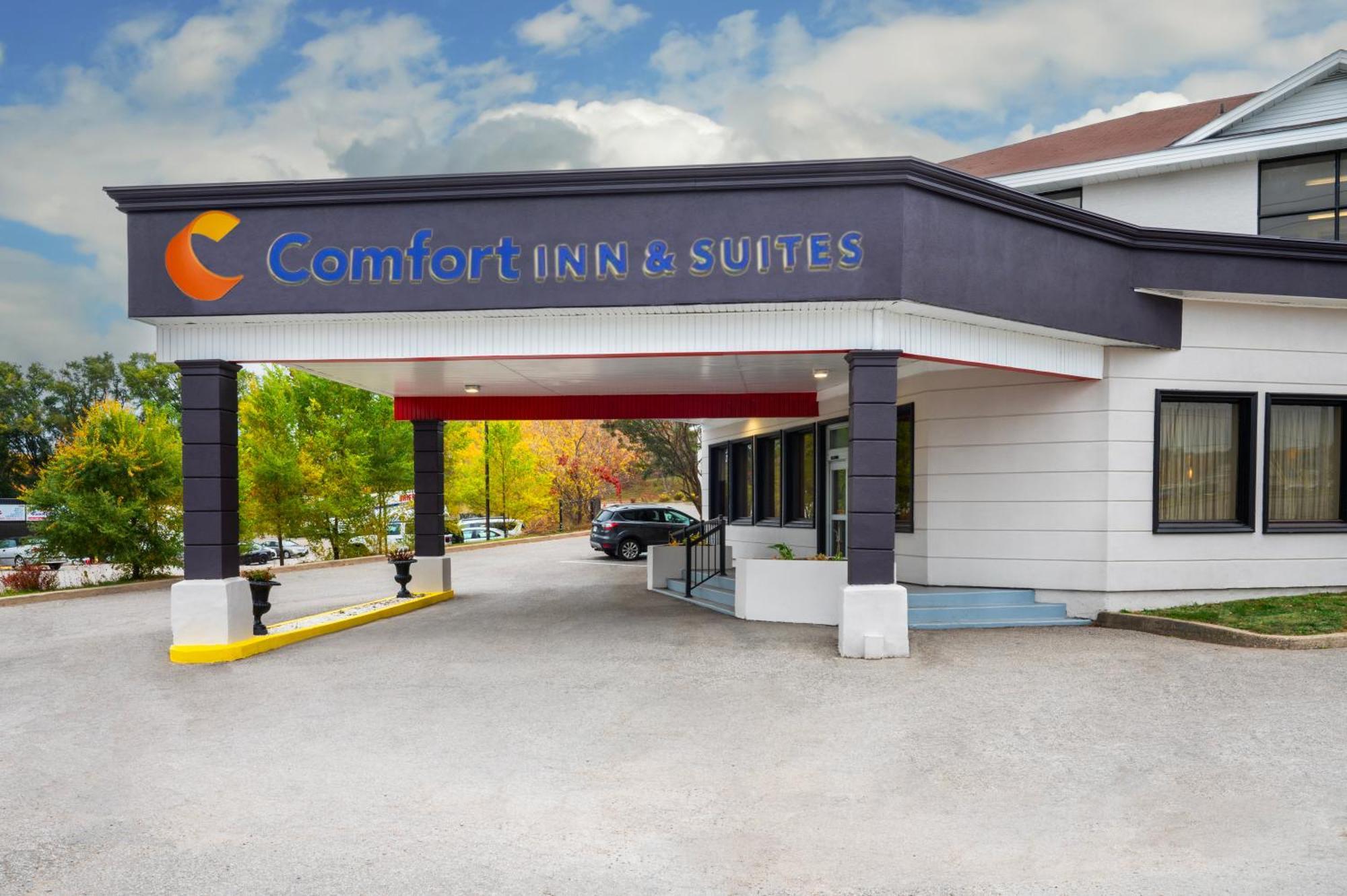 Comfort Inn & Suites Бари Екстериор снимка