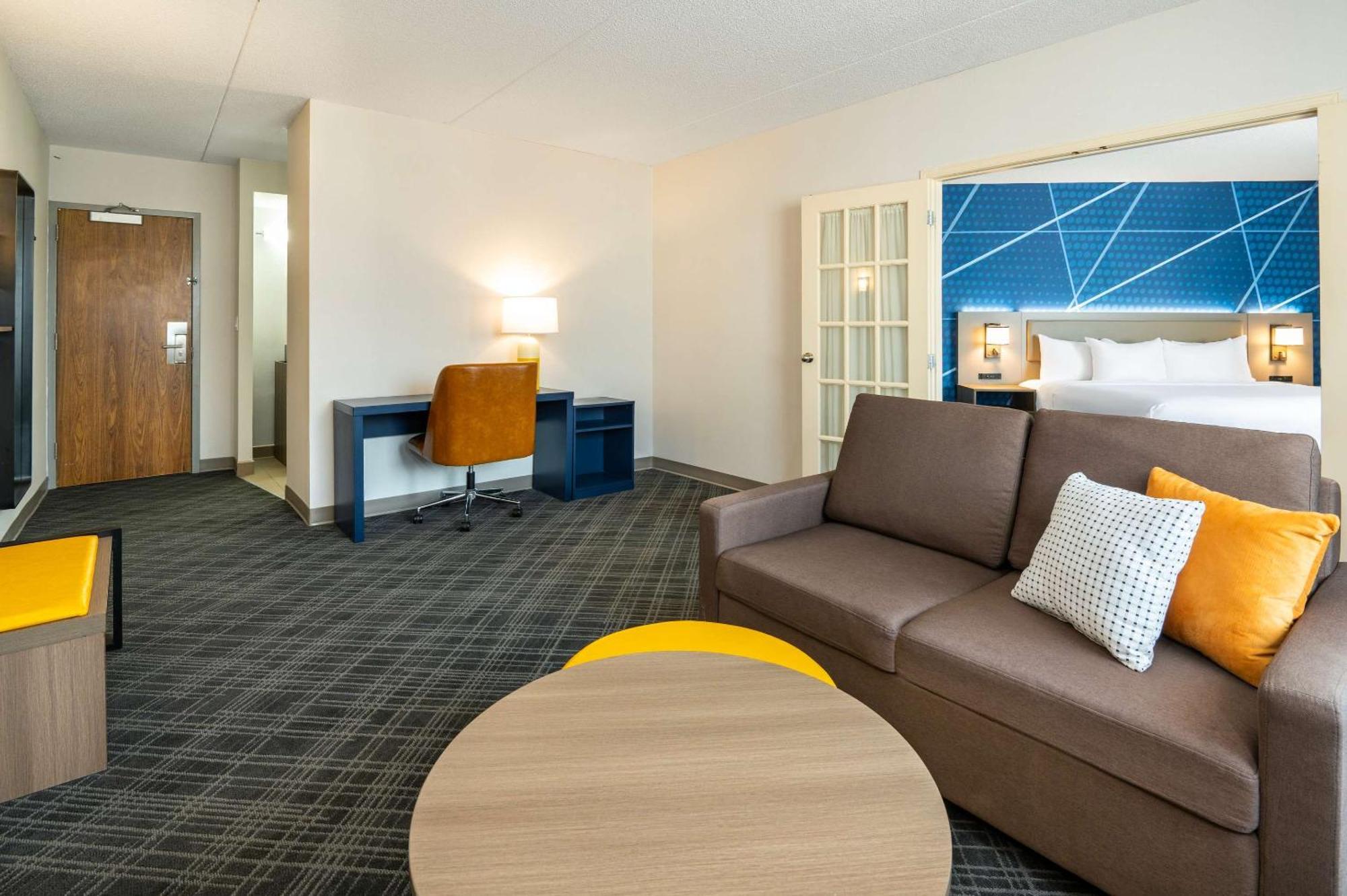 Comfort Inn & Suites Бари Екстериор снимка